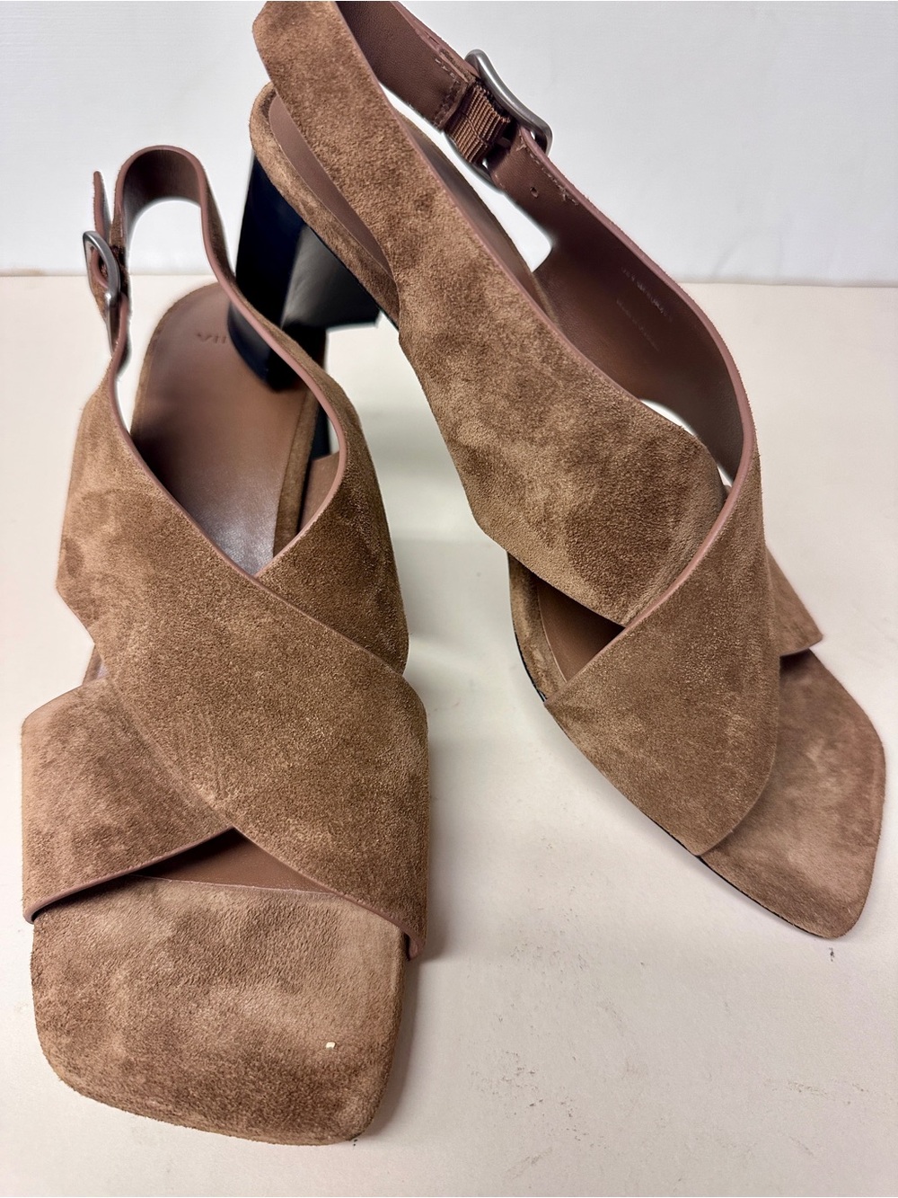 Vince Vero Cuoio Brown Suede Crossband Slingback Heels